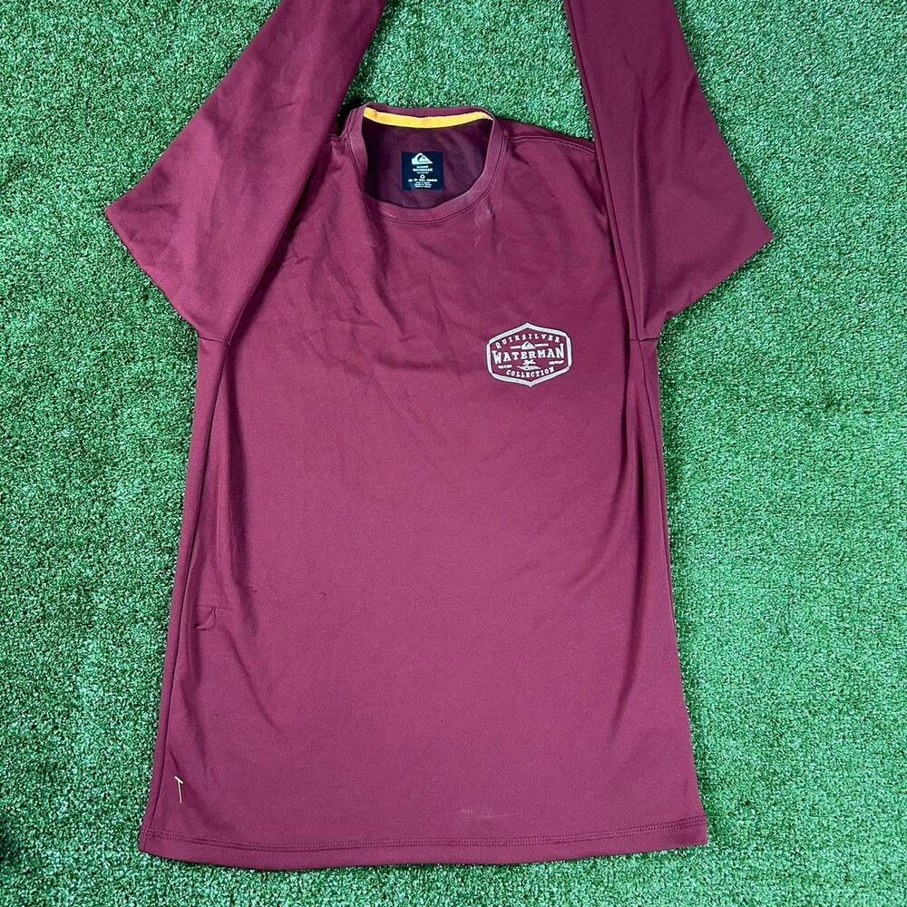 Quiksilver Men's Burgundy and Red Shirt